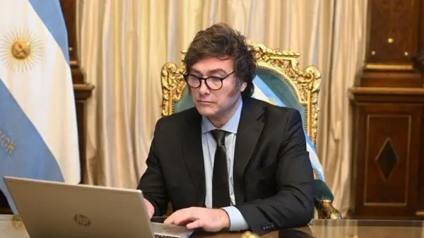 Milei anunció la construcción de una base militar en Tierra del Fuego y sanciones para las empresas que operen en Malvinas