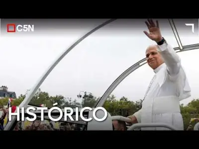 LOCURA por el PAPA LEÓN XIV en PARÍS | Así recorrió el papa móvil Champs-Elysées