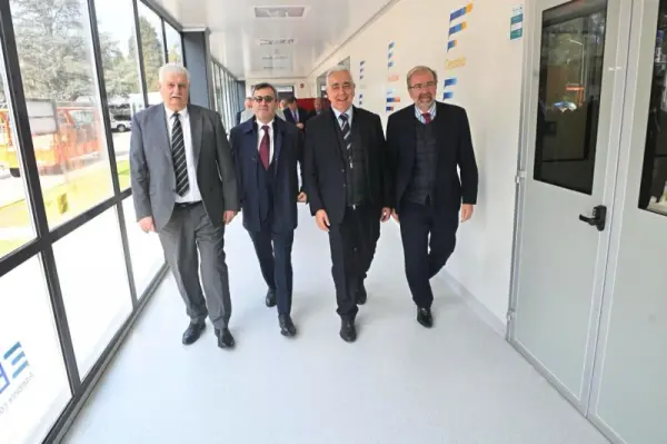 Se parte la UIA: Moretti destrozó a Caputo y Rappallini salió a desautorizarlo