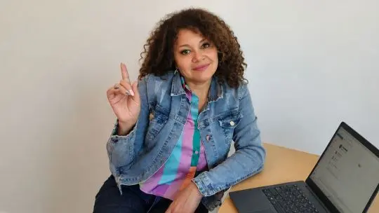 Lorena Aquino: una trayectoria que une psicología, educación y abordajes emocionales