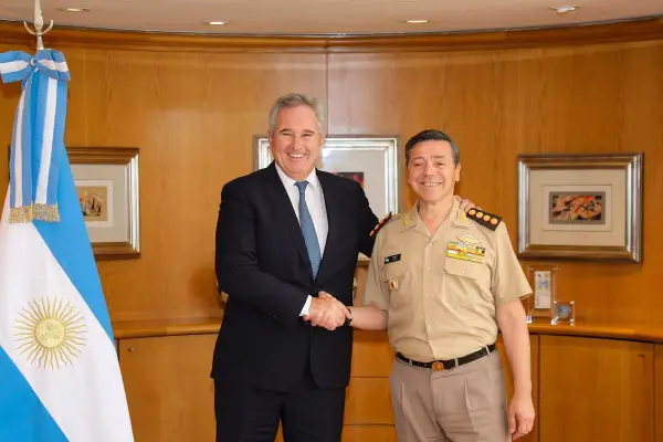 Un furcio militar obligó al Gobierno a desactivar un conflicto diplomático con Chile: qué pasó