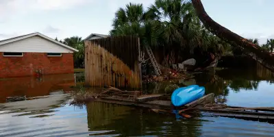 Huracán Isaías en Florida: cuatro muertos, inundaciones y miles de personas sin electricidad