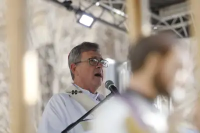 La Iglesia cuestiona a Milei en la previa a la llegada del Papa: "Las heridas de la intolerancia supuran"