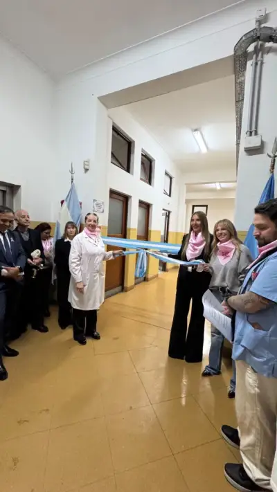 El Roffo realizó la 10ma Campaña de concientización y prevención del cáncer de mama con Mariana Fabbiani