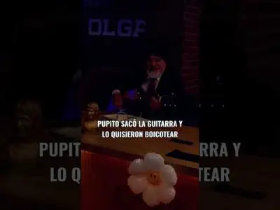 "TE ESTÁN C#GANDO LA CARRERA"